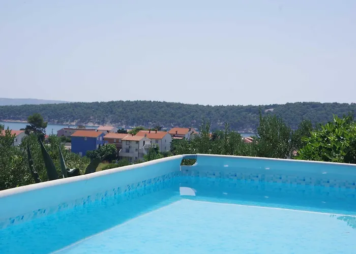 One Bedroom With Balcony 3 * Rab Town