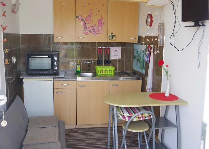 Apartmán One Bedroom With Balcony 3 Rab Town