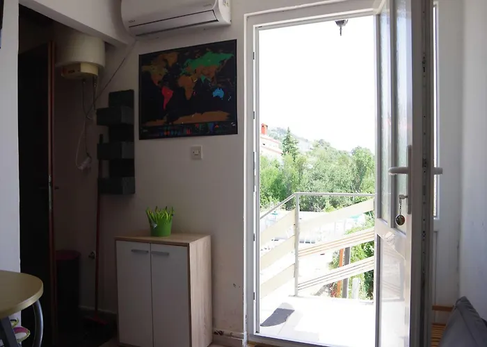Apartmán One Bedroom With Balcony 3 *