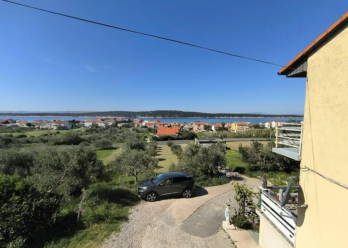 One Bedroom With Balcony 3 Rab Town
